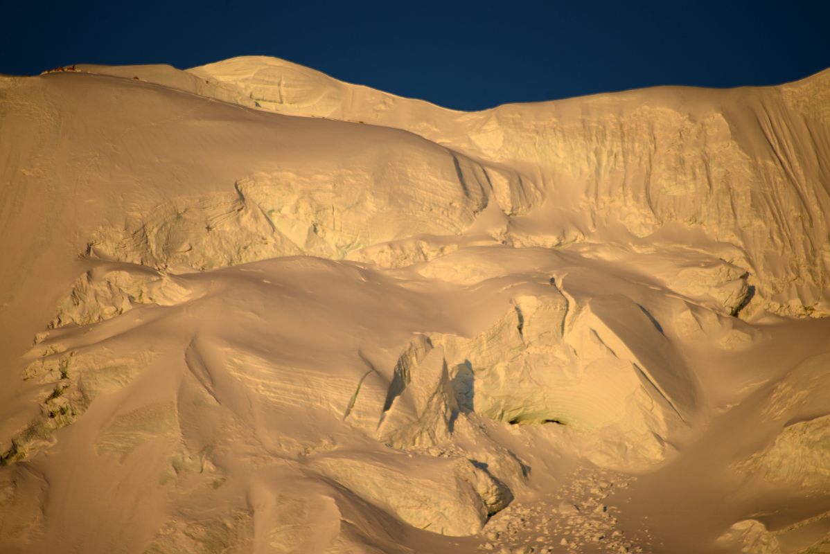 22 Sunrise On The Snow Ridge From ABC To The North Col Close Up From Mount Everest North Face Advanced Base Camp 6400m In Tibet